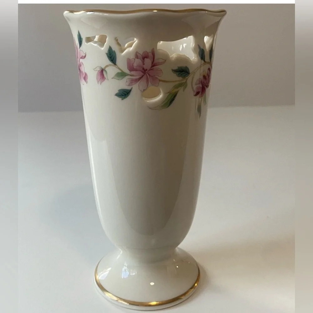 Lenox Barrington Vintage 1990s Collection Floral Vase with Gold Trim